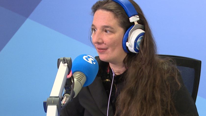 Ela voltou (e canta Pessoa): Dulce Pontes na Renascença