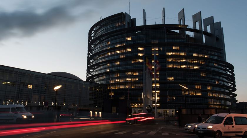 Semana europeia define “pós-Schulz” e “pós-brexit”