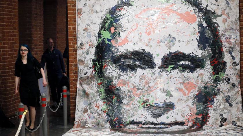 "As fronteiras geográficas da Rússia não coincidem com as suas fronteiras de segurança. Este ressurgimento de uma Rússia revisionista devolve sentido à NATO." Foto: EPA