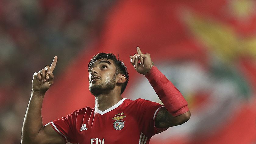 Luís Filipe pesa ausência de Salvio no Benfica: "Ele é essencial"